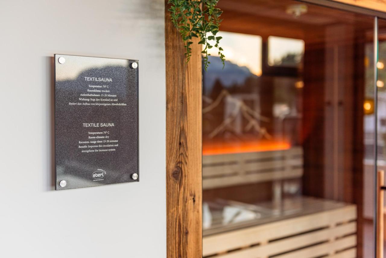 Hotel Lohningerhof Maria Alm am Steinernen Meer Exteriör bild